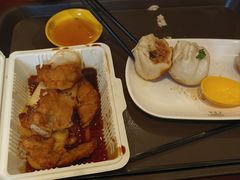-鲜得来排骨年糕(豫园店)