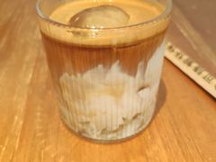 白桃冻冻拿铁-Home Cafe(水榭春天店)