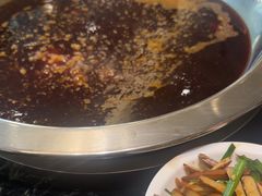 -忘情水鱼头·鲜鱼火锅(滨江中路店)