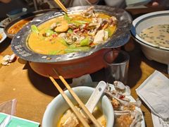 -魔鬼牛蛙小厨•烤鱼•龙虾(上马墩光华时代店)