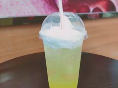 -麦当劳(世界城广场店)