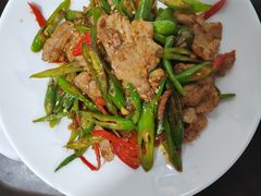 -嫩芽·重庆菜馆(十八梯露台观景店)
