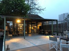 -喜洲吧·江畔老船厂·庭院餐厅(喜临院店)