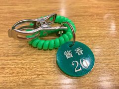 -愉肴麻辣香锅(中山路店)