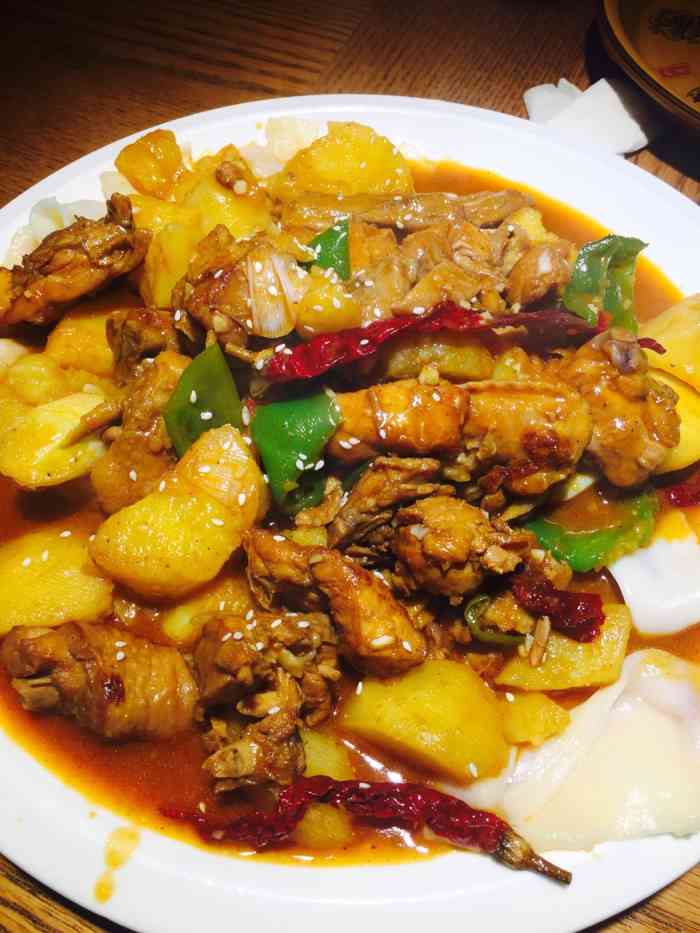 热瓦普新疆餐厅-"羊排吃得很舒服,主食量挺大的,如果想多吃.