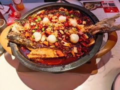 -鸣记脆皮烤鱼(三八广场店)