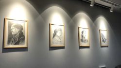 -一个差评成就的纹眉店
