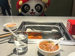 -海底捞火锅(新松江路生日主题店)
