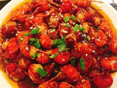 -巴厘龙虾·榜首油焖大虾(音乐学院·沿江酒馆店)