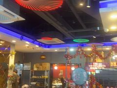 -老街烧烤大排档·地道湖北菜·龙虾馆(汉口火车站店)