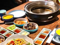 -明洞阿姨·韩式酱蟹烤肉·创意料理(三元桥店)