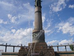 -人民防洪胜利纪念塔