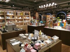 -光海书局(南京东路第一百货店)
