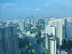 -上海龙之梦万丽酒店