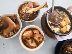 -直落玻璃（瓦煲）肉骨茶