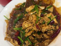 -鲁南仔·滕州炒鸡(经三路店)