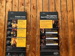 -怀托摩萤火虫洞