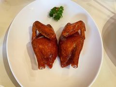 玻璃脆皮乳鸽-利苑酒家(金宝店)
