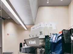 -M Stand(南京新街口金鹰店)