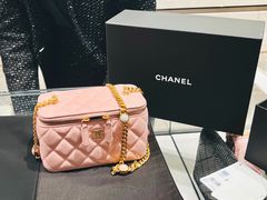 -CHANEL(恒隆广场店)