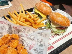 -The Habit Burger Grill 哈比特汉堡(复兴soho店)