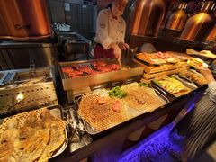 -春风十里海鲜火锅烤肉自助餐厅(华强店)