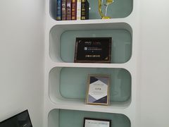 -卫雅仕口腔
