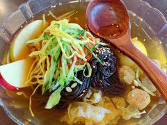 -服务大楼冷面(延大店)