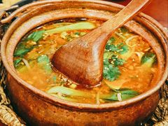 铜锅米线-麒麟风烤牛肉·云南烧烤小排档(丹凤街店)