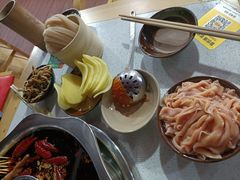 -正贰捌经重庆老火锅(建设路店)