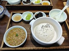 -蟹上黄·蟹黄面·江南糖水(人民广场店)