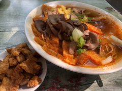炸油渣-老太皮肚面
