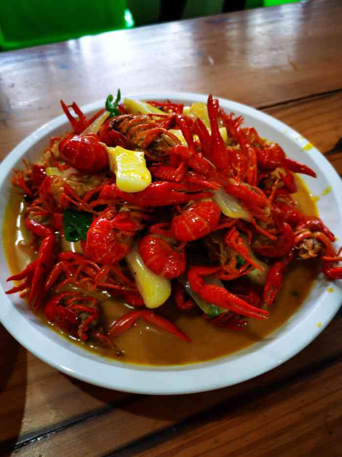 八面玲珑小龙虾61烧烤(福海路店)-"超级喜欢他们家的黄焖小龙虾啊