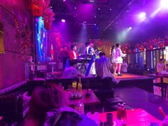 -喜鹊音乐酒馆(西街店)