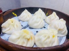-莱莱小笼·乔艾