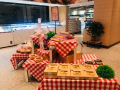 用餐区-七鲜超市(通州ONE店)
