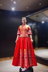-南京宝娜嫁衣婚纱礼服馆(中央路店)