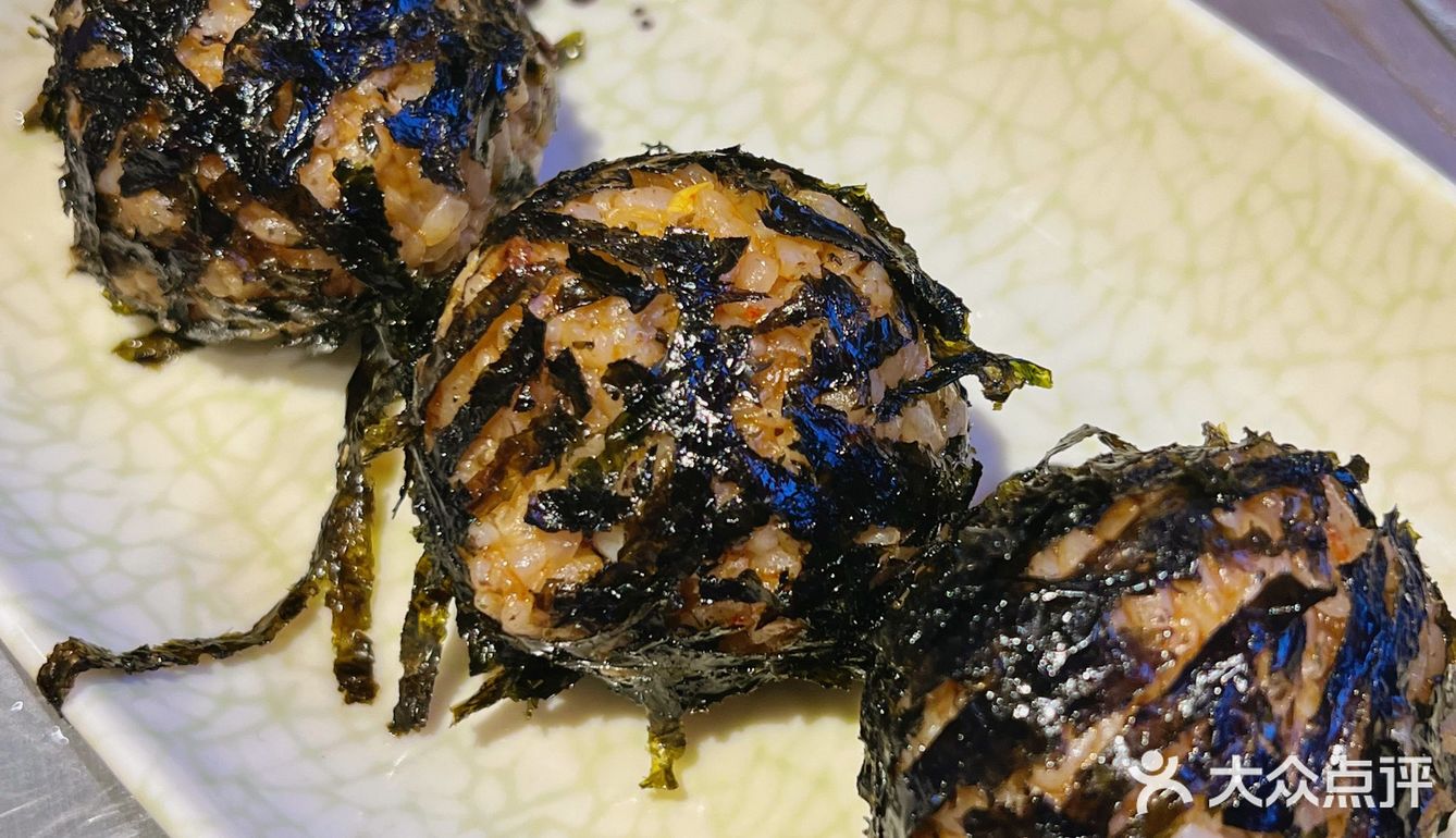 这家平价又好吃的烤肉店爱住了[礼花]