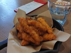 -必胜客(上海华谊新所店)