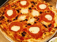 -城市大道红炉披萨烘焙坊