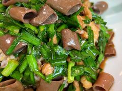 -方国老头包子·39年威海本地老字号•小船海鲜疙瘩汤