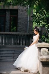 -南京宝娜嫁衣婚纱礼服馆(中央路店)