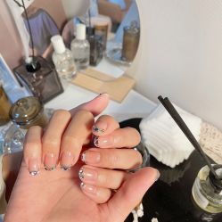 -Mo·Mo Nail 美甲美睫