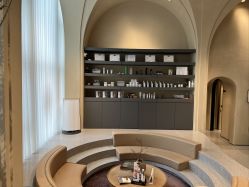 -KINI绮丽·美学肌SPA进口仪器专业店