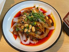 -渝信川菜 · 川味家常菜(财富购物中心店)