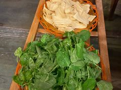 -抚仙湖生态石锅鱼野生菌(告庄店)