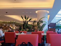 -亮马河饭店翠雅咖啡厅