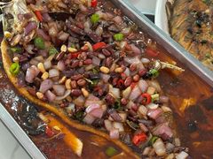 -丹水桥地锅鱼·翘嘴鲌·地方特色全鱼宴(丹江口大坝店)