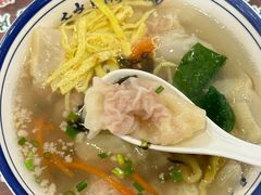 -长人馄饨铺(解放街店)