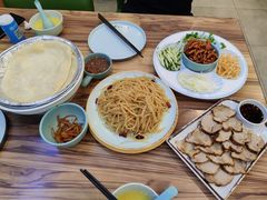 -合合春饼·酱骨·东北菜(潘家园店)